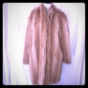 Furry(imitation) Brown Coat 🧥
